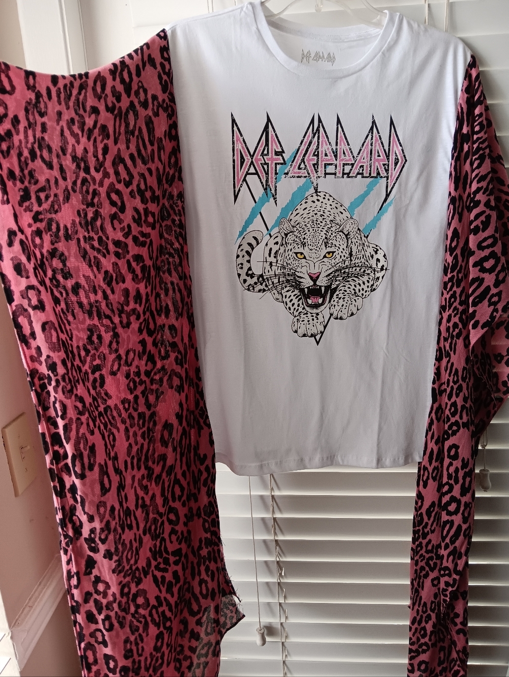 Upcycled Def Leppard Leopard Graphic Tshirt Poncho